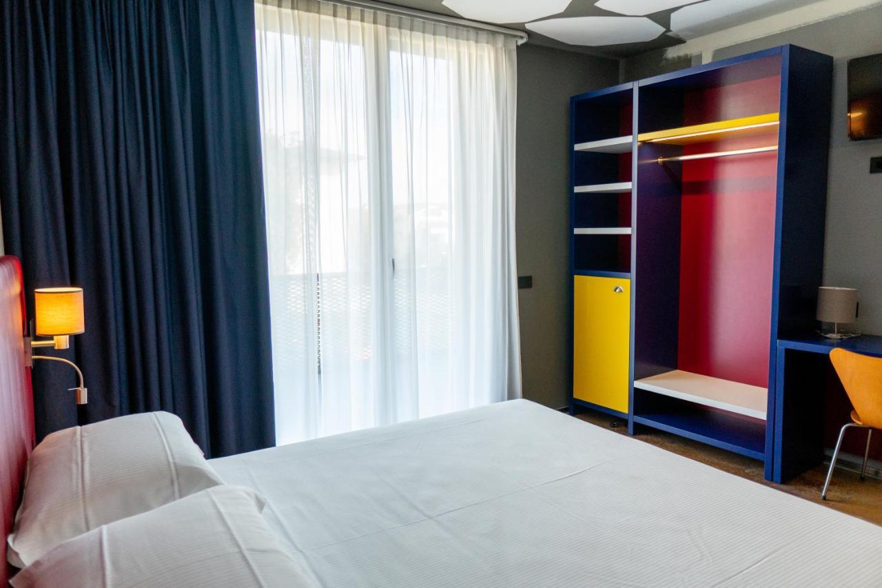 K Modern Hotel Πεσκιέρα ντελ Γκάρντα Εξωτερικό φωτογραφία