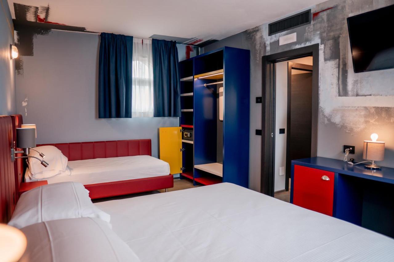 K Modern Hotel Πεσκιέρα ντελ Γκάρντα Εξωτερικό φωτογραφία