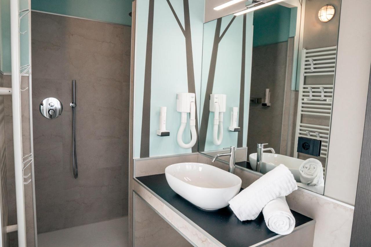 K Modern Hotel Πεσκιέρα ντελ Γκάρντα Εξωτερικό φωτογραφία