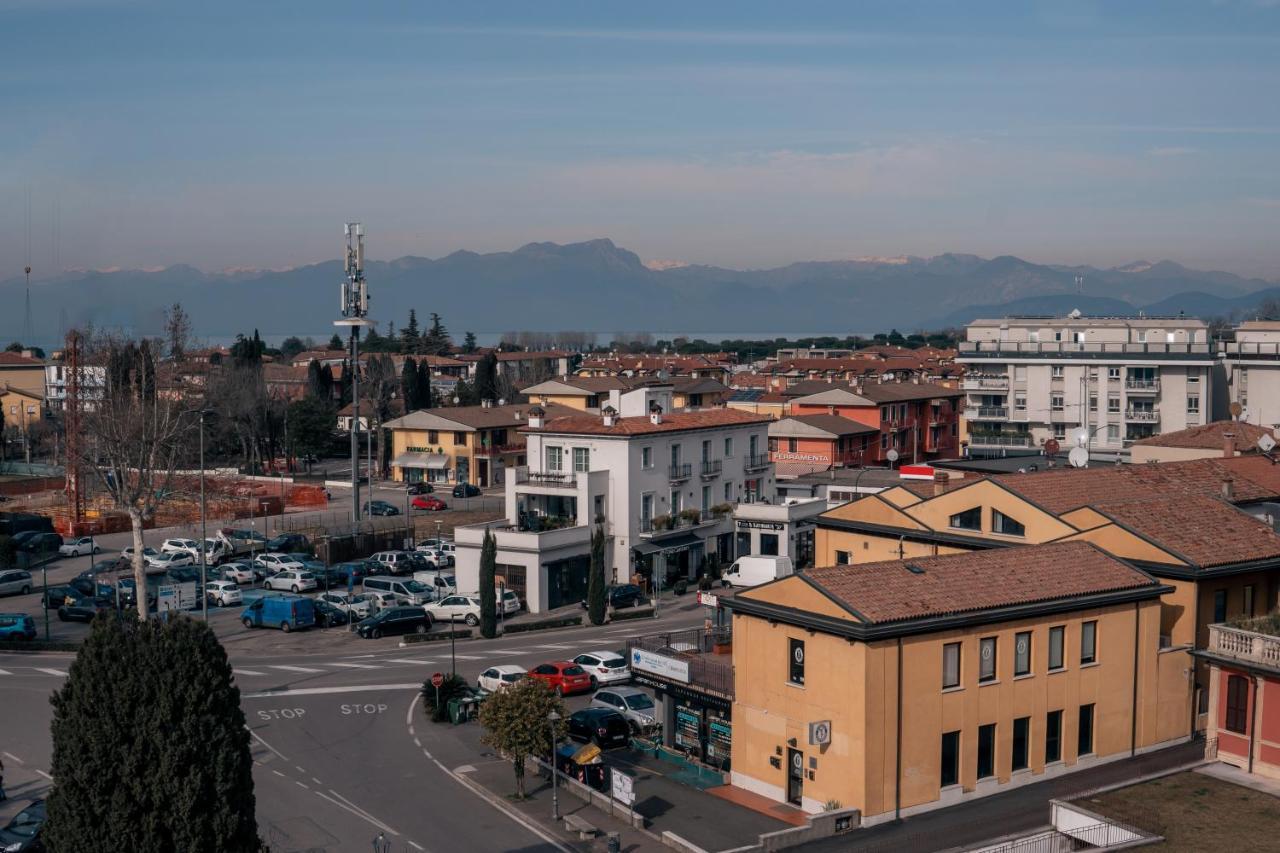 K Modern Hotel Πεσκιέρα ντελ Γκάρντα Εξωτερικό φωτογραφία